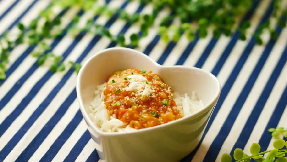Gợi ý cách nấu bún rau củ cho bé đủ dinh dưỡng, bé hợp tác ăn ngon